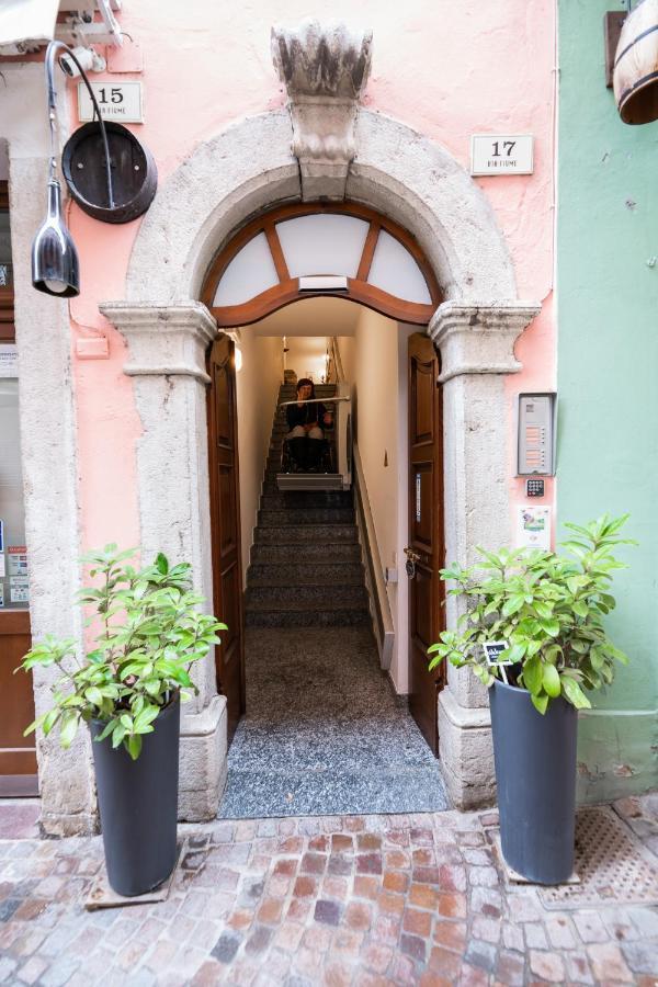 Mama Apartments Riva del Garda Exterior foto