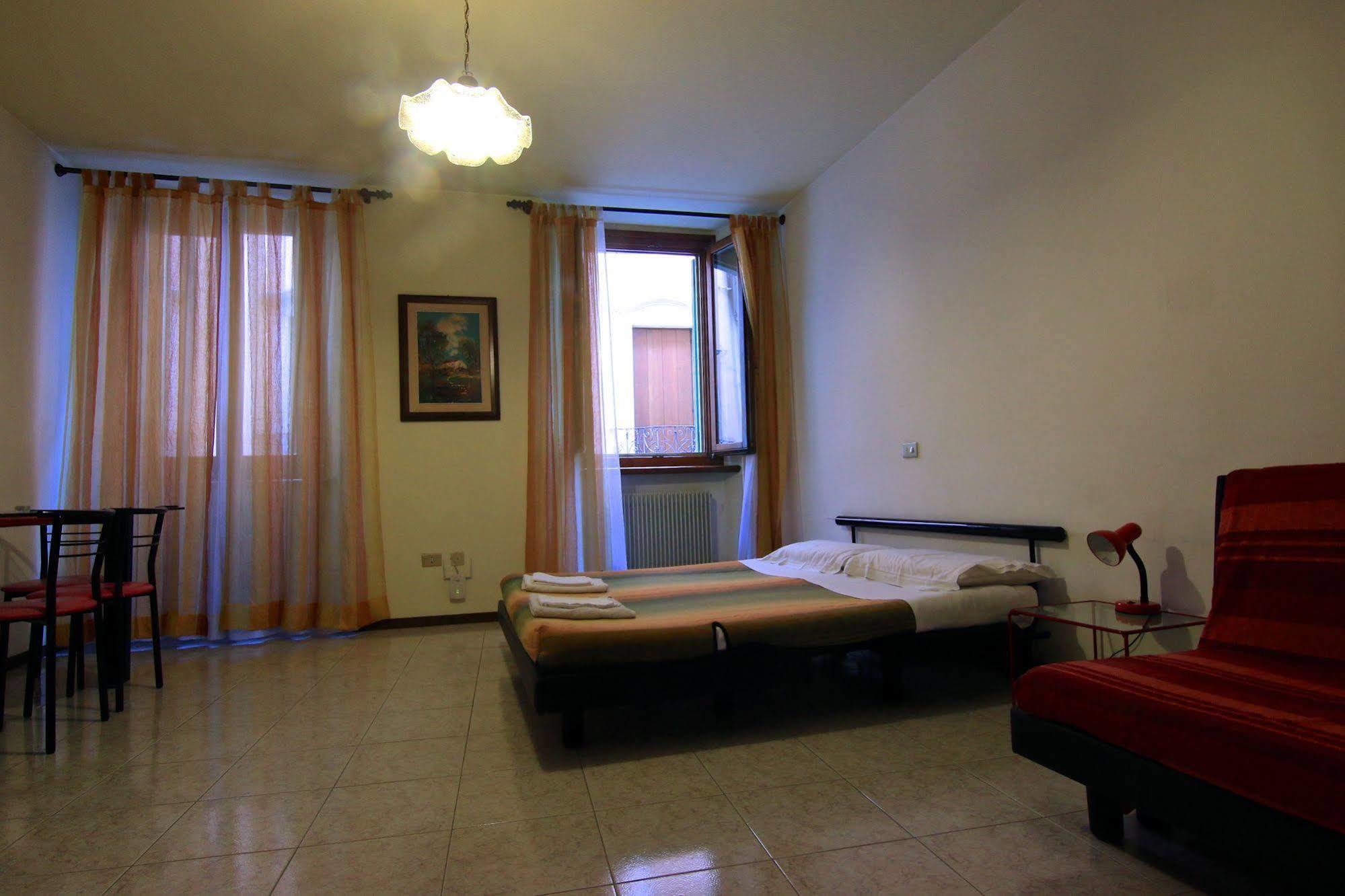 Mama Apartments Riva del Garda Exterior foto